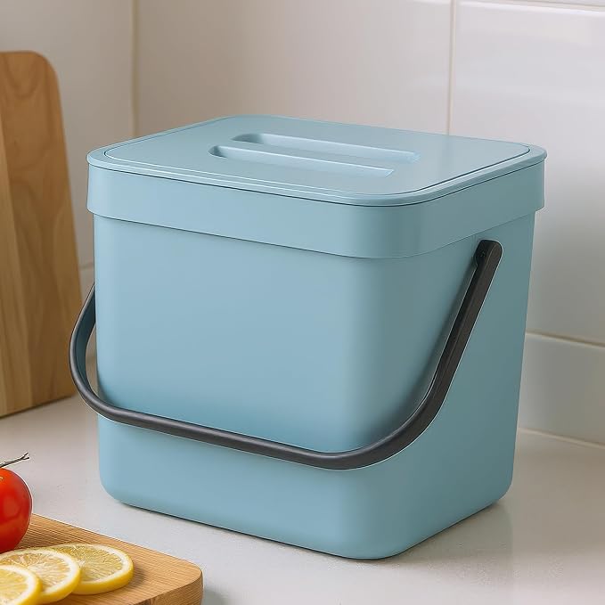 Kitchen Compost Bin by MONGTINGLU