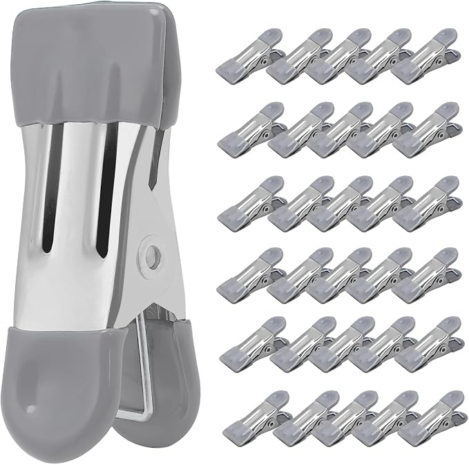 Clothes Pins Heavy Duty 30 Pack by CowdroBrand
