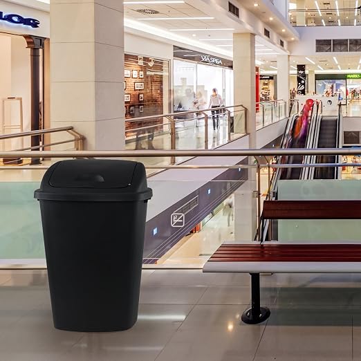 13 Gallon Plastic Trash Can - Image 5