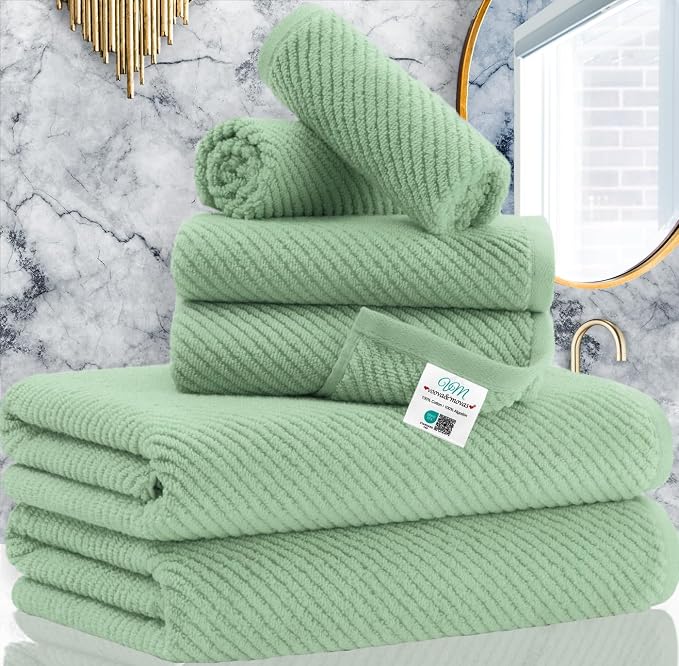 VOOVA & MOVAS Green Towels for Bathroom by VOOVAMOVAS