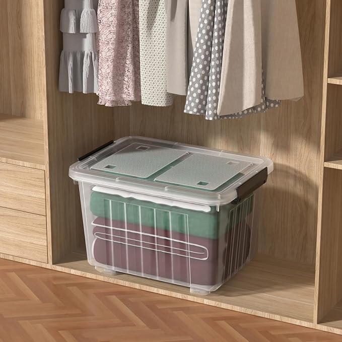 Kiddream 50 Quarts Clear Plastic Latching Boxes - Image 6