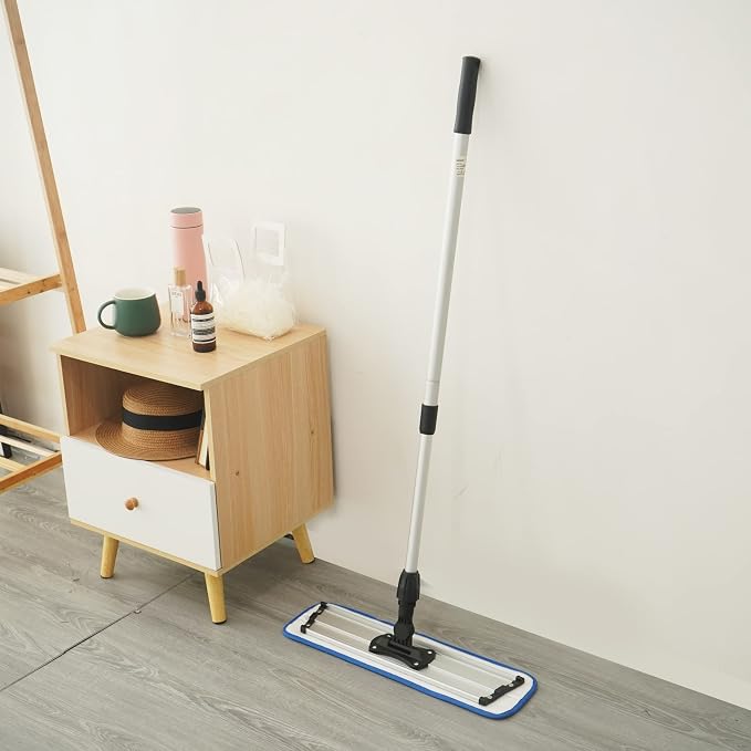 Matthew 18'' Microfiber Mop Replacement Pads - Image 9