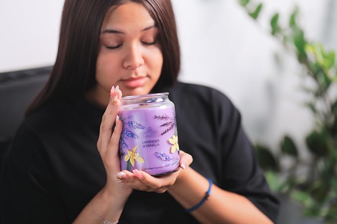 Vanilla & Lavender Candle 22oz Glass Jar - Image 8