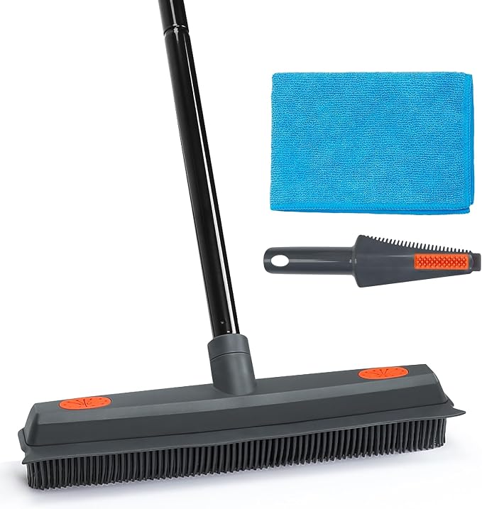 MAVRIZ Rubber Broom Carpet Rake by MAVRIZ