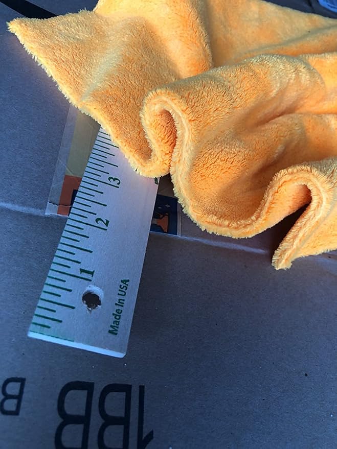 Plush Edgeless Microfiber Towel - Image 6