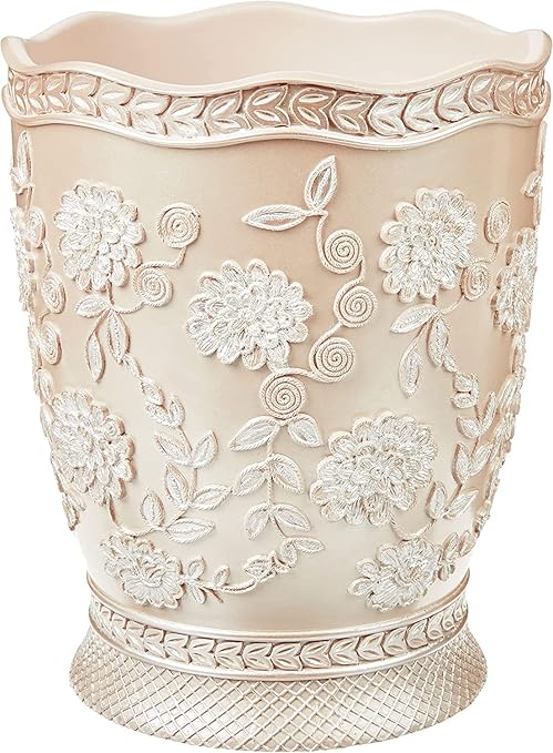 Zahari Home Decorative Trash Can by ZahariHome