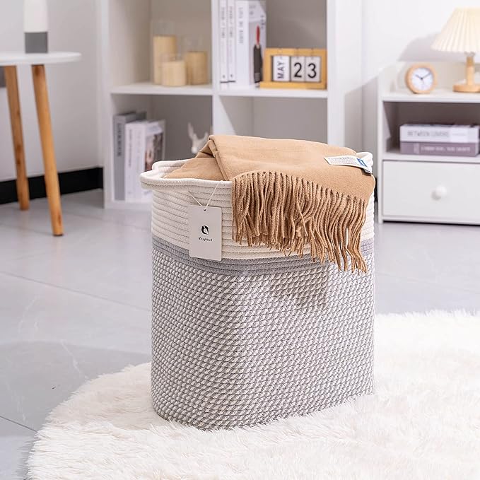 Medium and Large Woven Basket//With Handle, Used - Image 8