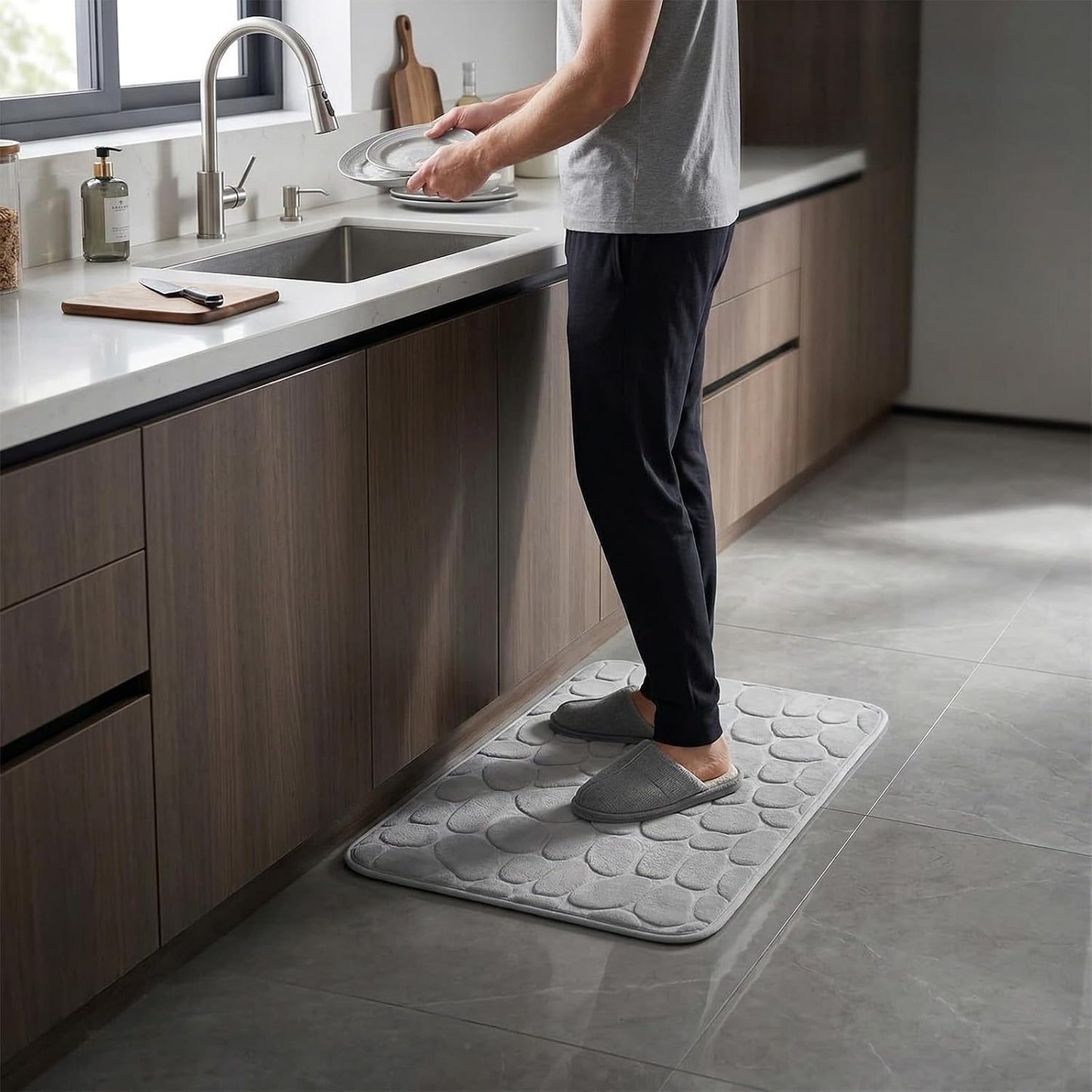 Non Slip Memory Foam Bath Rug, Soft and Comfortable Cobblestone Bathroom Rugs, Water Absorbent Shower Bath Mat for Tub and Sink(23.6 x 15.75 Inch)
