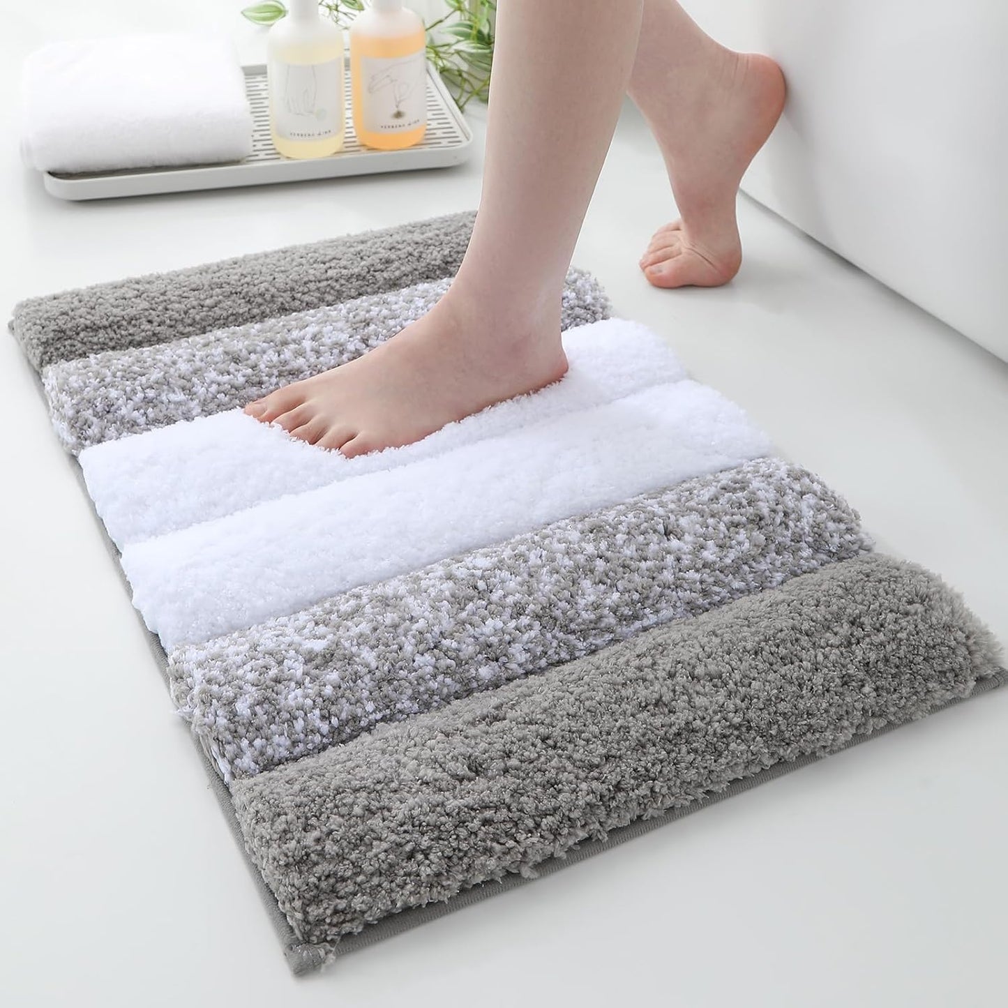 XIYUNTE Thick Bathroom Rug - 24x16 Extra Soft Gray and White Microfiber Bath Rugs, Quick Dry Super Absorbent Rubber Backing, Non Slip Washable Bath Mat for Floor Tub Shower