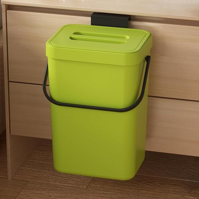 Kitchen Compost Bin by MONGTINGLU