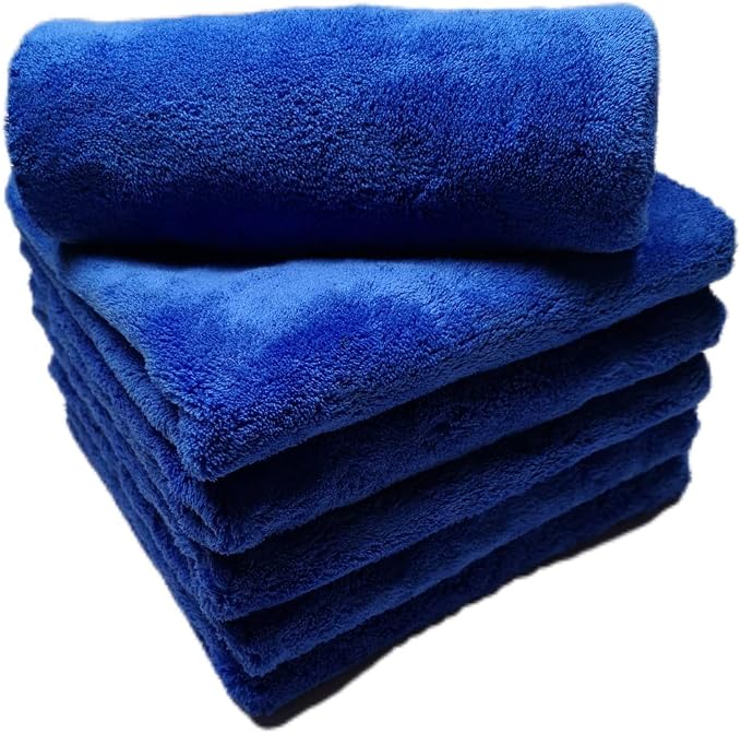 Plush Edgeless Microfiber Towel - Image 2