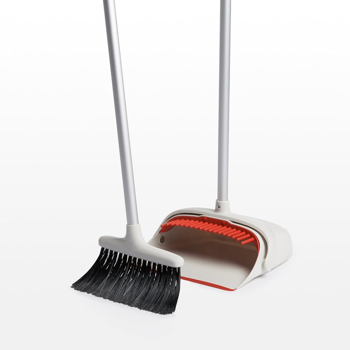 OXO Good Grips Upright Sweep Set
