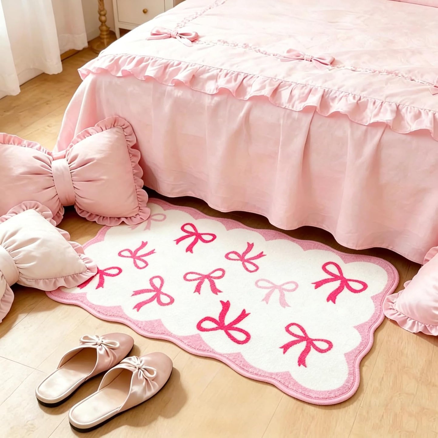 Haiddle Pink Bows Rugs Bow Mat for Bathroom Decor Scalloped Bow Rug for Girls Women Bedroom Non Slip Soft Absorbent Bath Mats Washable Coquette Mats for Bathtub Shower Floor Decoration 16.9" x 29.9"