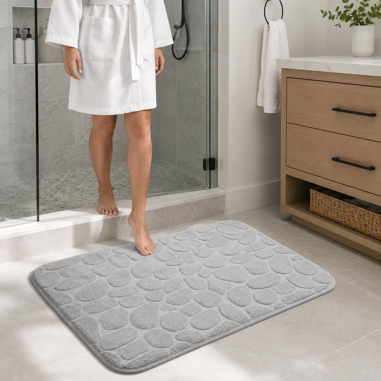Non Slip Water Absorbent Bath Rug, 23.6" x 15.75" Soft and Comfortable Cobblestone Bathroom Rugs, Memory Foam Shower Bath Mat for Bathroom and Kitchen, Gray