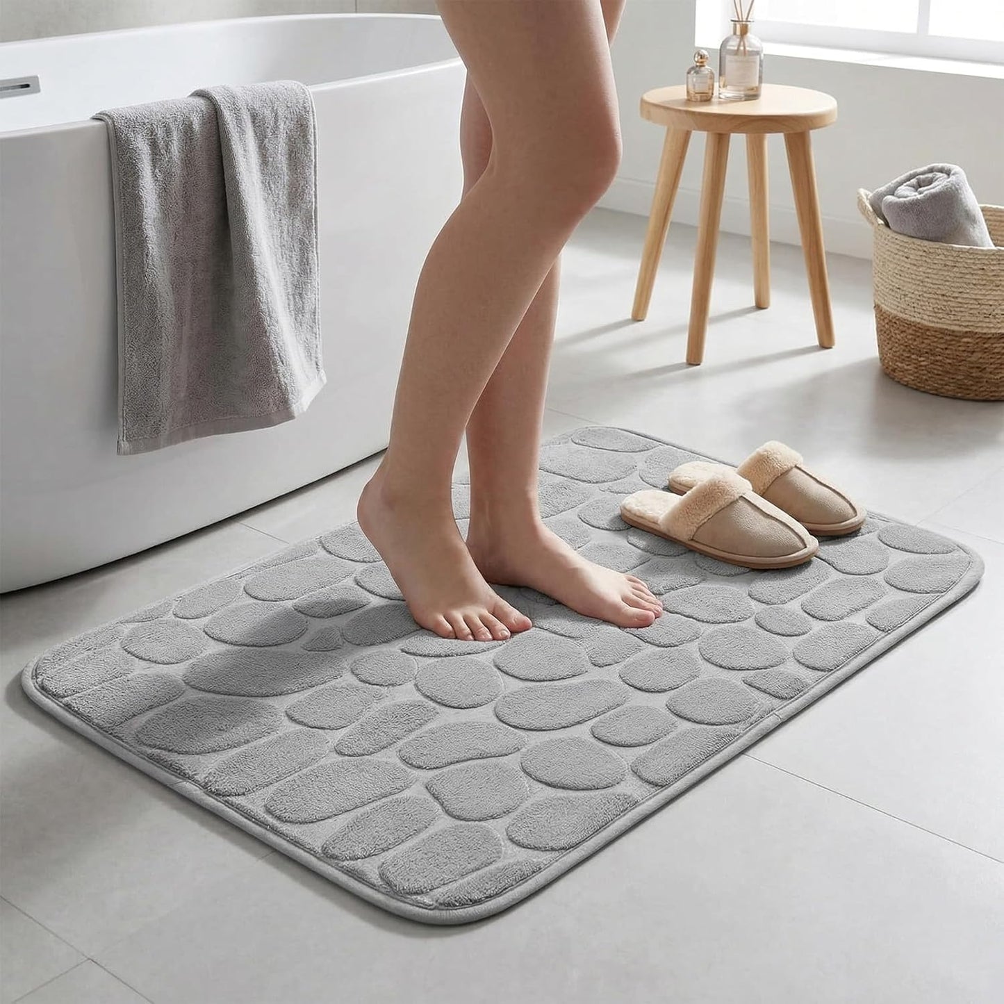 Non Slip Memory Foam Bath Rug, Soft and Comfortable Cobblestone Bathroom Rugs, Water Absorbent Shower Bath Mat for Tub and Sink(23.6 x 15.75 Inch)