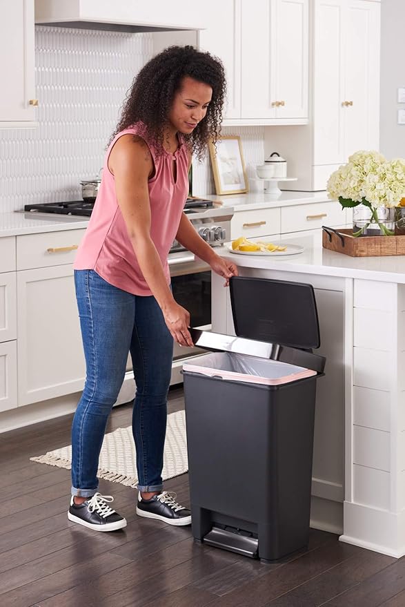 Rubbermaid Premier Series III Step-On Trash Can - Image 4