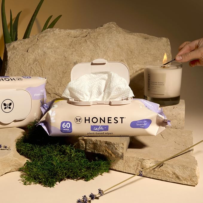 The Honest Company Calm and Cleanse Naturally Scented Wipes Cleansing - Image 4