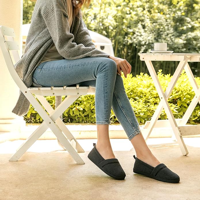 HomeTop Women's Comfy Loafer Slippers Lightweight Memory Foam Non-slip Indoor - Image 2