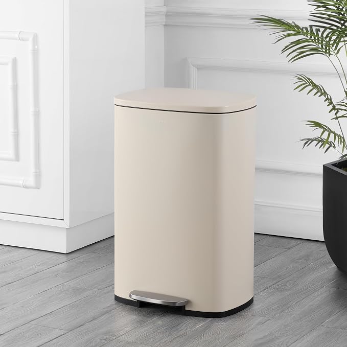 happimess HPM1006F Connor Rectangular 13-Gallon Trash Can - Image 2