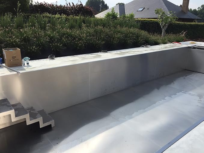 Heavy-Duty Rust Stain Remover for Industrial Use on Metal Surfaces Including - Image 9