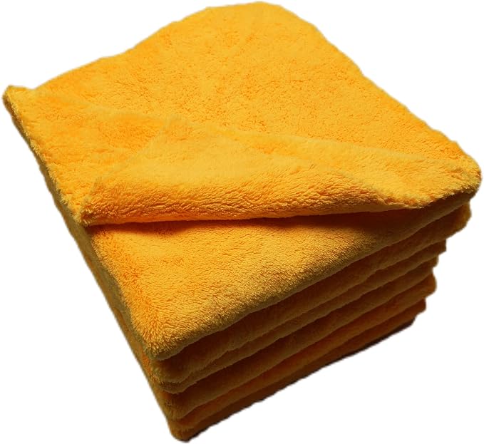 Plush Edgeless Microfiber Towel by SOFTBATFY