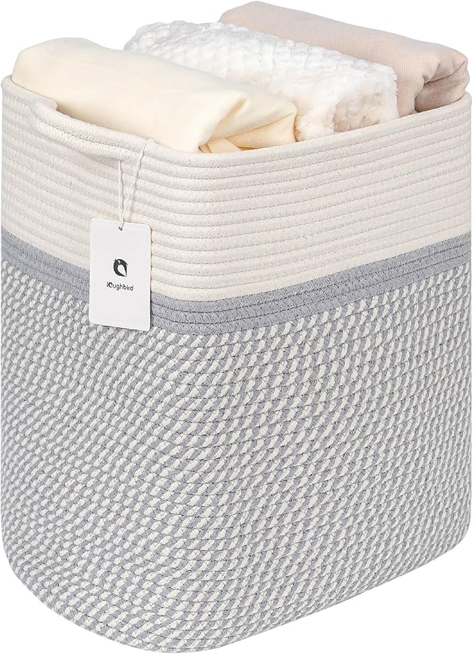 Medium and Large Woven Basket//With Handle, Used - Image 3