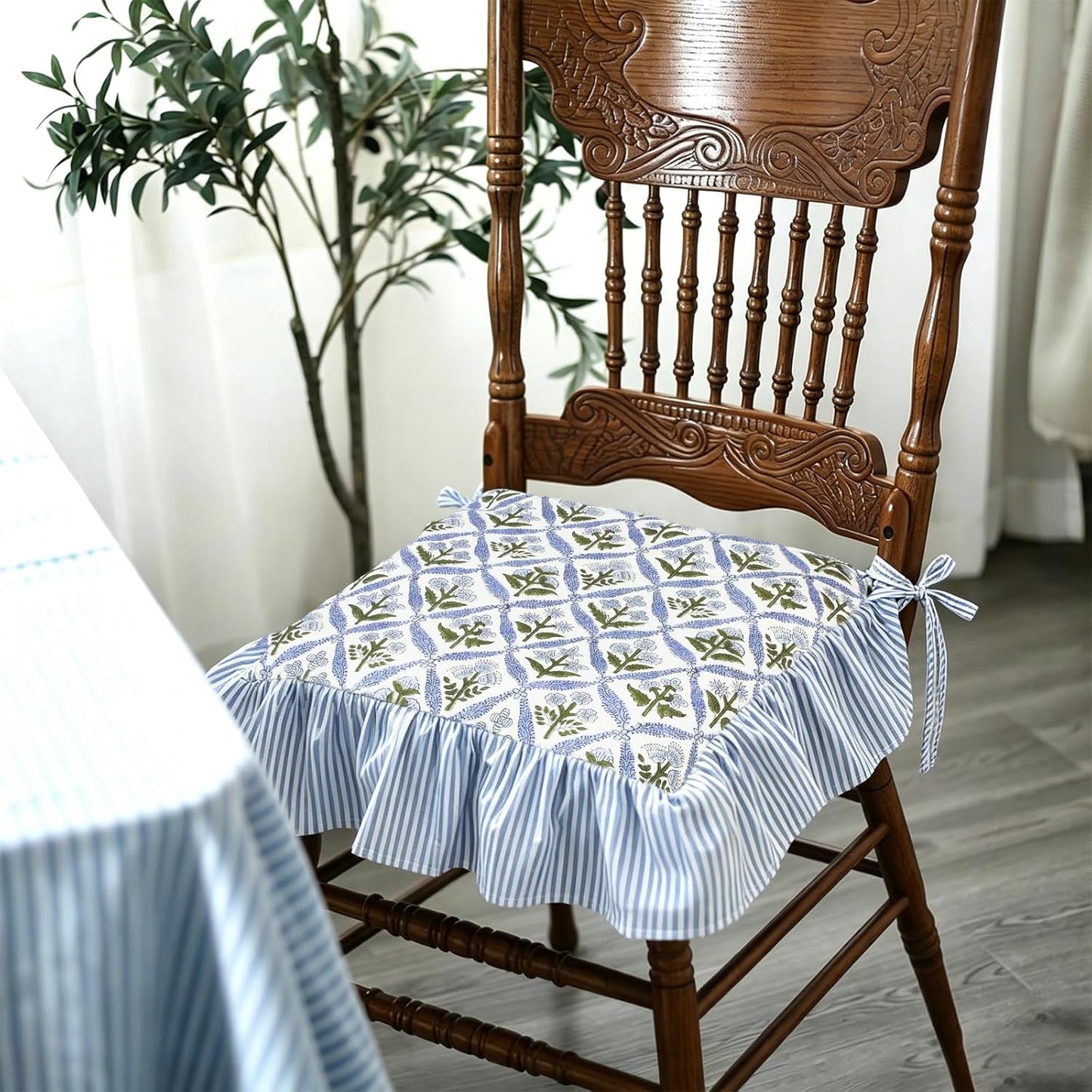 4 Pcs Ruffle Chair Cushion Covers Cotton Blend 17.5"x17.5", Floral Block Print Decoration Farmhouse French Style Seat Covers with Tie Backs for Kitchen Dining Chairs
