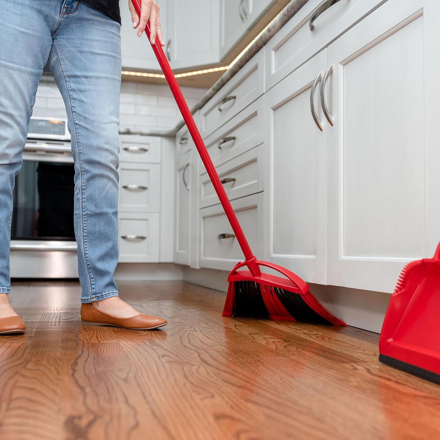 O-Cedar One Sweep Broom with Step-On Dustpan | Remove 99% with One | Lightweight Quiet Cleaning Tool | Ideal for Pet Owners