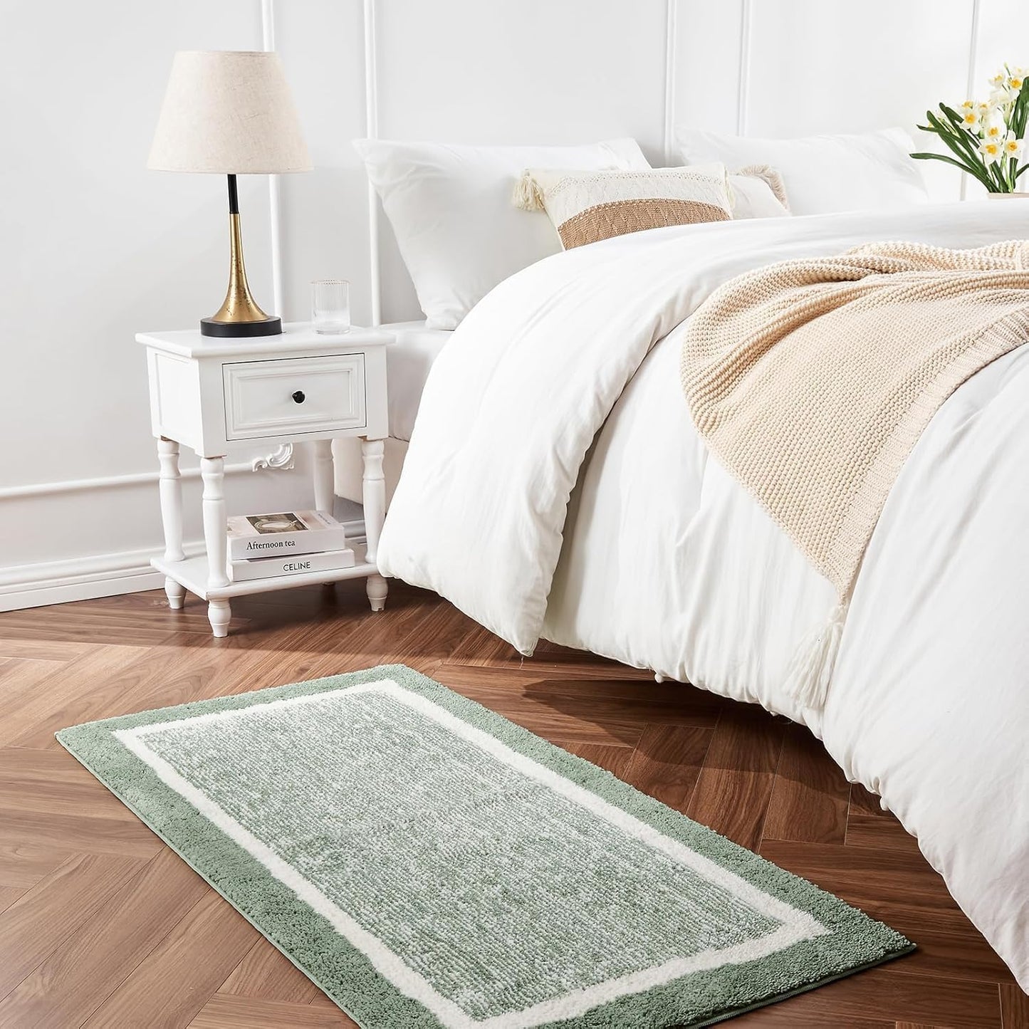 CozeCube Bath mats for Bathroom Non Slip, Fluffy Absorbent Microfiber Bath mat Washable, Aesthetic Bathroom Rugs, Small Sage Green Bath mat, Sage Green, 24" x 16"