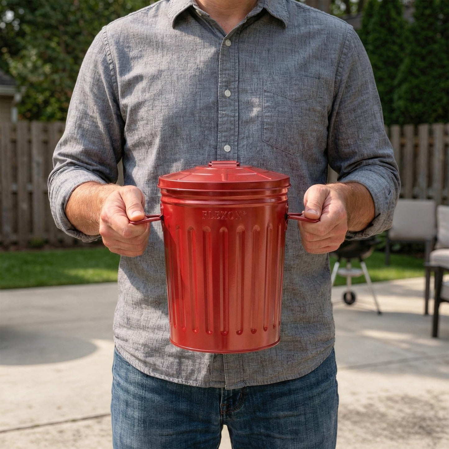 Plexon 2 Gallon Small Metal Trash Can with Lid Bathroom Garbage Can with Lid Bathroom Trash Can for Bedroom Office Kitchen Indoor Waste Basket, Round Powder Coated Red Bucket
