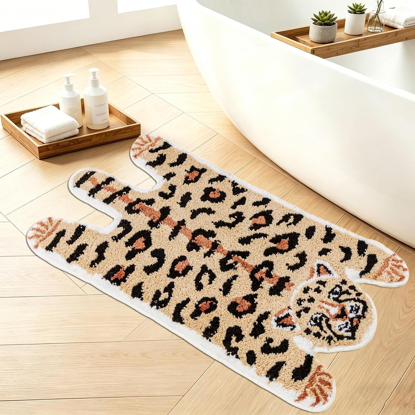 Seek4comfortable Leopard Bath Mat for Bathroom, Soft Animal Print Bathroom Rugs, Non-Slip Cheetah Rug for Shower and Tub, Water Absorbent Funky Bathmat Decor