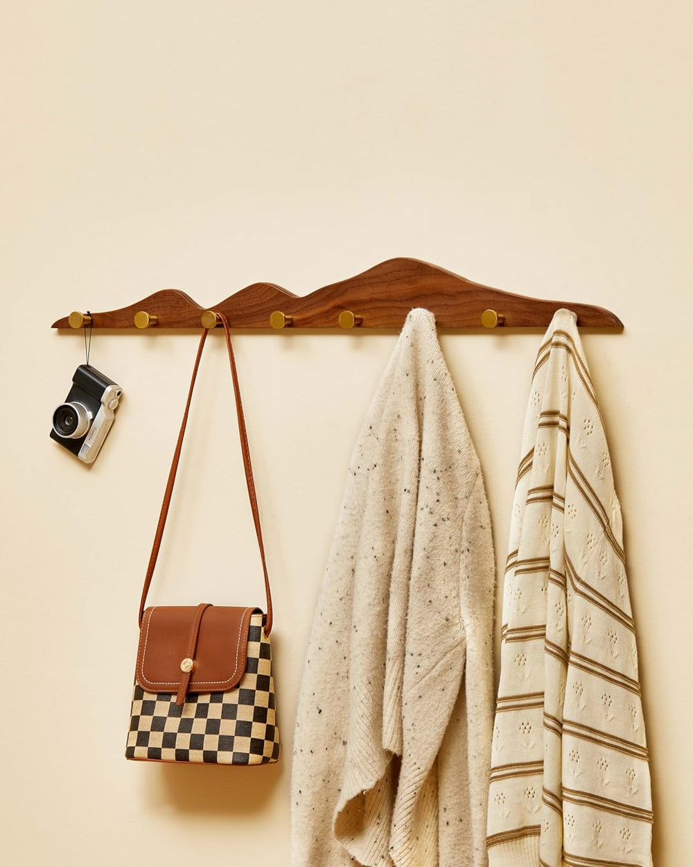 Wood Coat Hooks Wall Mount - Wooden Coat Rack with 8 Gold Brass Hooks for Ent...