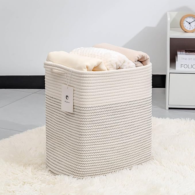 Medium and Large Woven Basket//With Handle, Used - Image 4