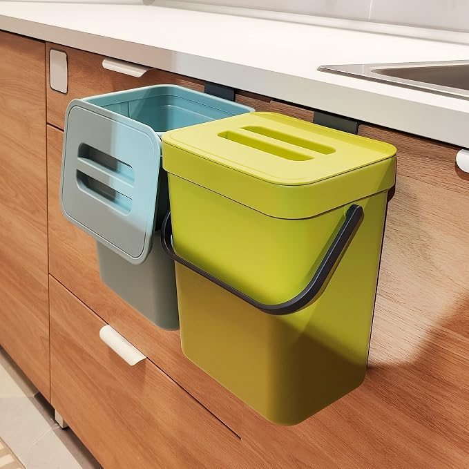 stonespace Small Kitchen Trash Can by stonespace