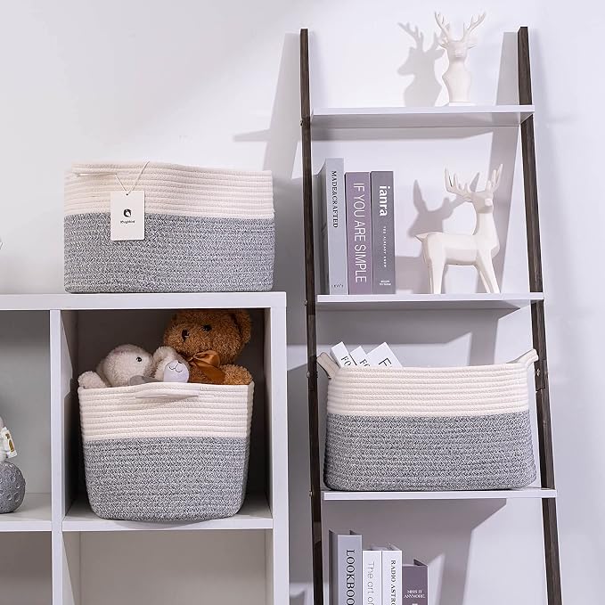 Medium and Large Woven Basket//With Handle, Used - Image 6
