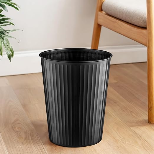 Monarch Abode Black Handcrafted Ridge Embossed Metal Wastebasket - Image 3