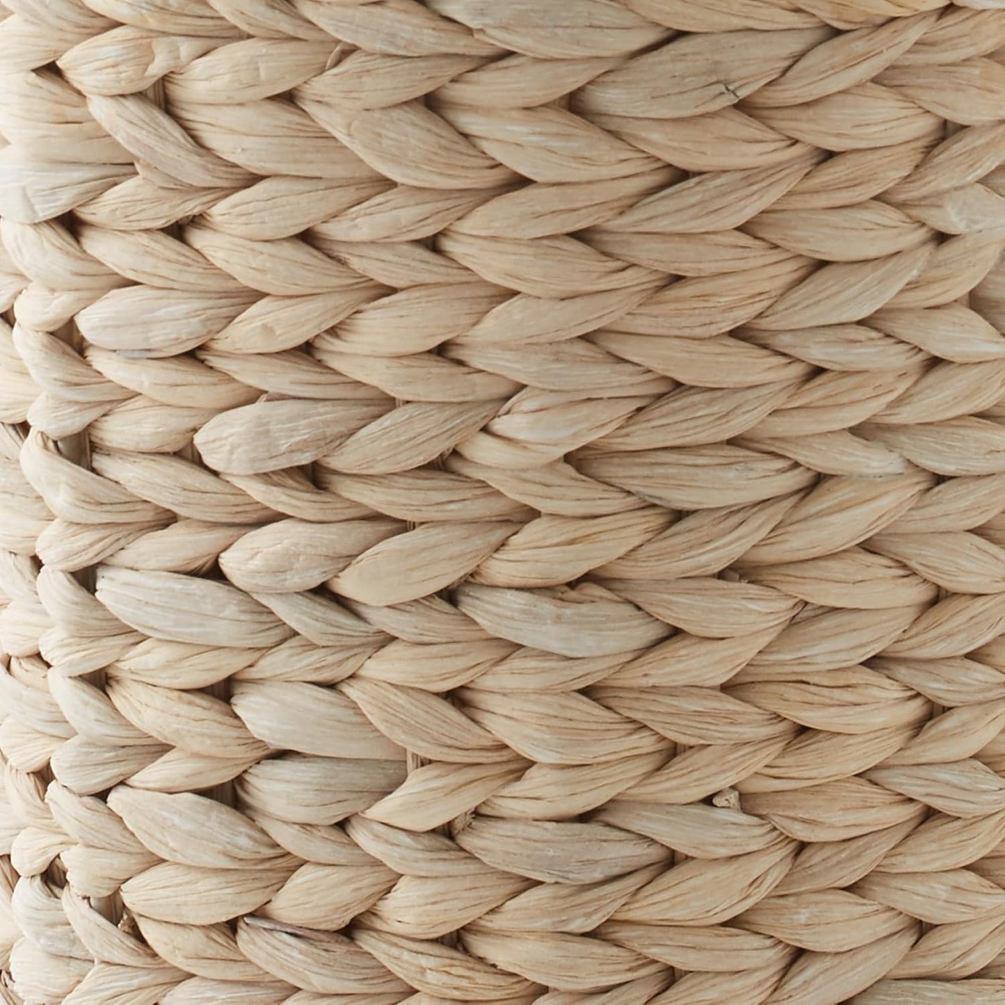 Casafield Water Hyacinth Waste Basket - Whitewash White, Woven Wicker Trash Can for Bathroom, Bedroom, Laundry Room, Home Office
