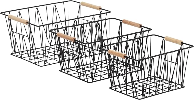 Amazon Basics Rectangular Wire Storage Baskets by AmazonBasics