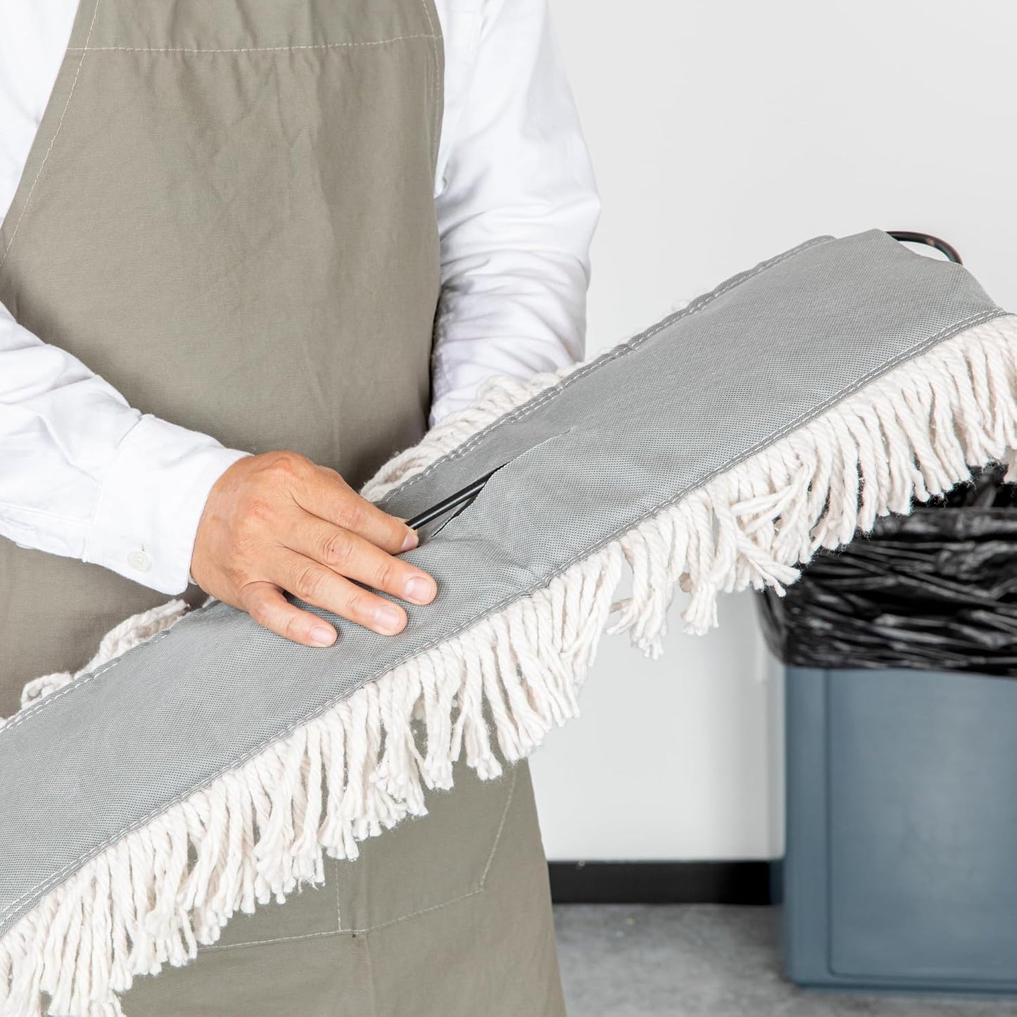 Restaurantware-MOP FRAME ONLY: Clean Tek Professional 24 x 5 Inch Dust Mop Frame, 1 Snap-On Wire - Dust Cleaning Head And Handle Sold Separately, For Home Or Office, Iron Wire
