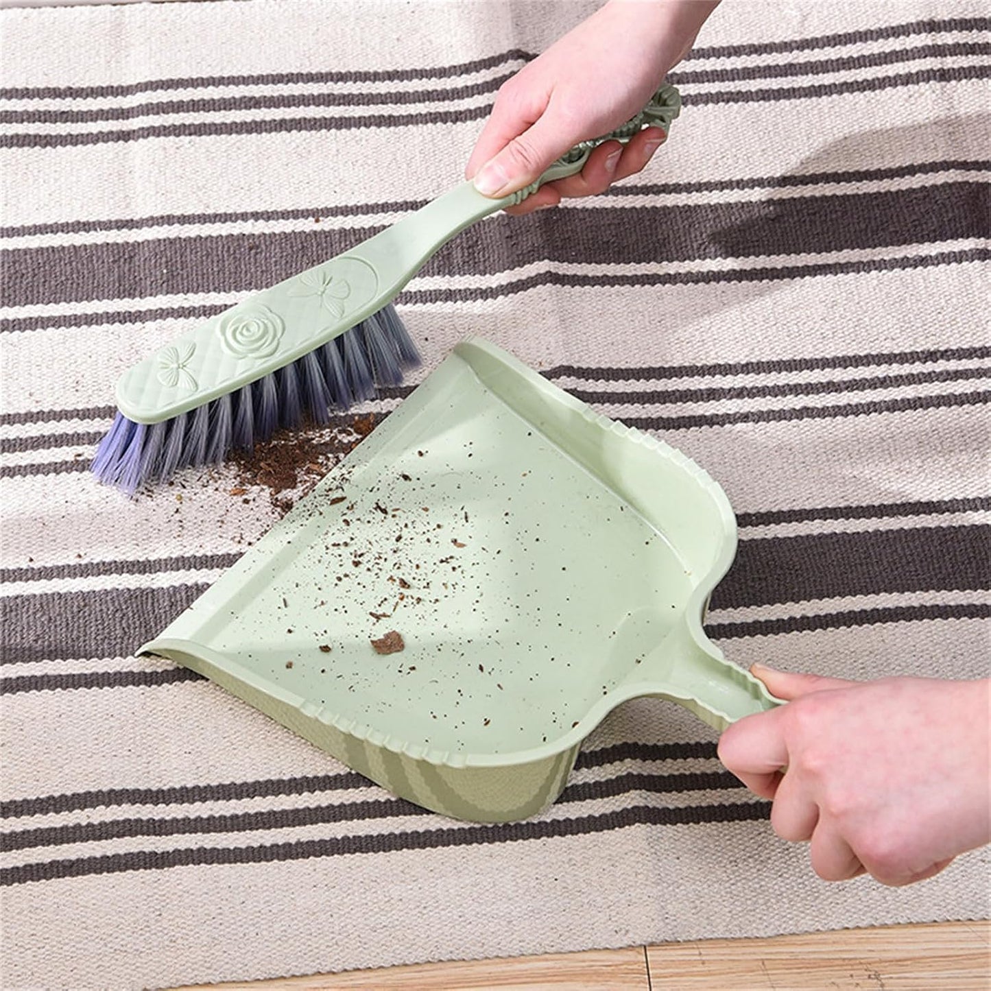 Household Tool Small Sweeper and Dustpan Set for Tables Bed Quick Cleanup Desktop Use Essential Desktop Dustpan Broom Set