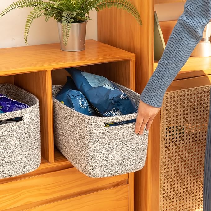 OIAHOMY 4 Pack Storage Baskets for Organizing, Cube Storage Bins for Shelves - Image 4