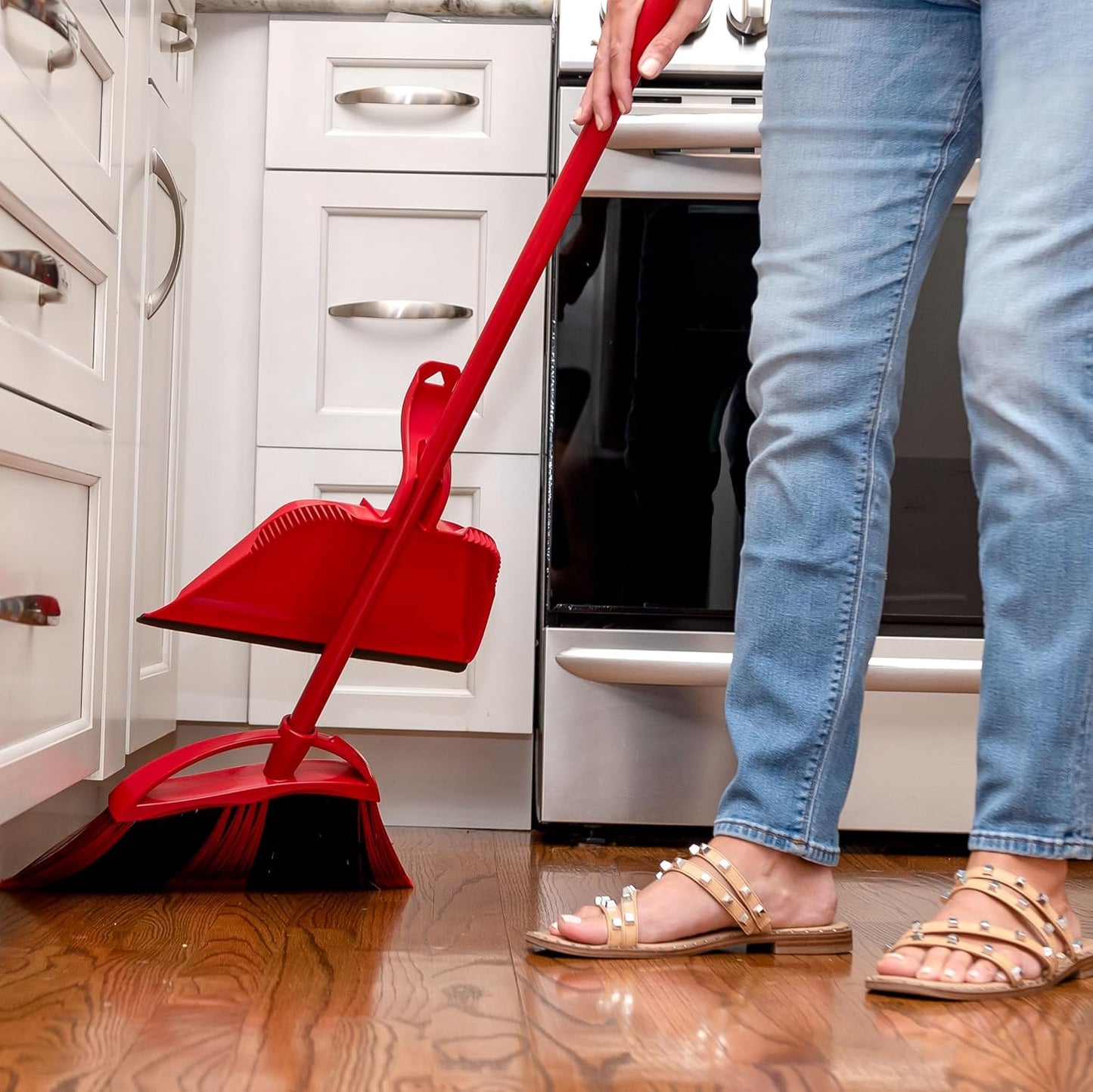 O-Cedar One Sweep Broom with Step-On Dustpan | Remove 99% with One | Lightweight Quiet Cleaning Tool | Ideal for Pet Owners
