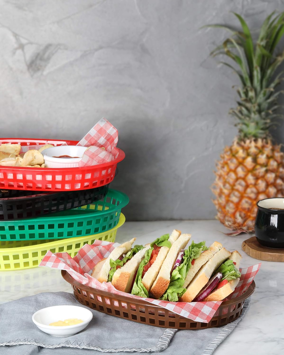 New Star Foodservice Fast Food Baskets, 10.5 x 7 Inch, Set of 12, Red