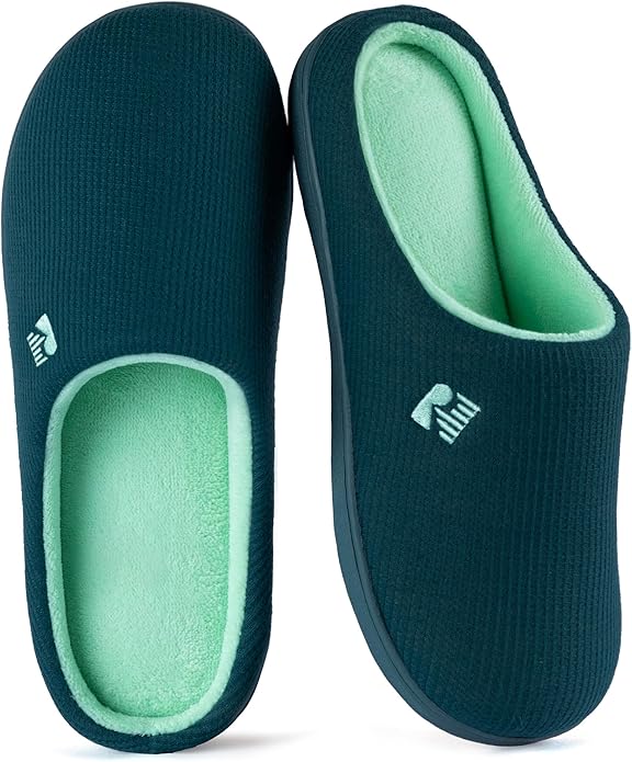 RockDove Women's Original Two-Tone Memory Foam Slipper by RockDove