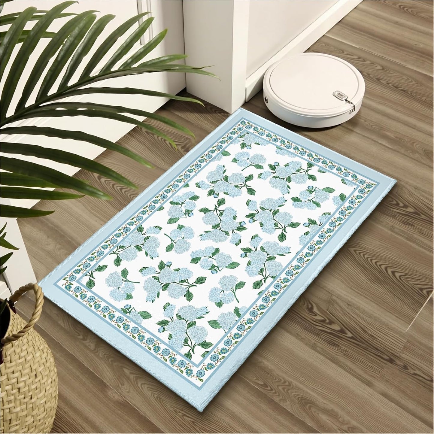 Blue Hydrangea Bath Rug Summer Floral Bath Mat 20x32 Inch Flowers Print Non Slip Backing Bathroom Carpet Low Pile Absorbent Doormat for Tub Bathroom Entryway Front Door