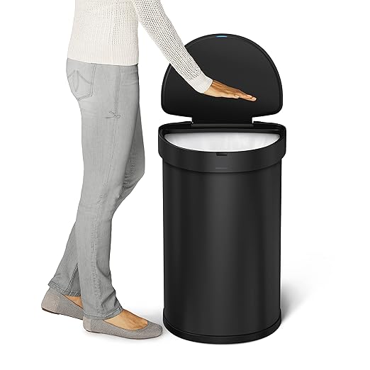 simplehuman 45L semi-Round Sensor can, Matte Black Steel - Image 5