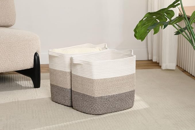 Medium and Large Woven Basket//With Handle, Used - Image 3