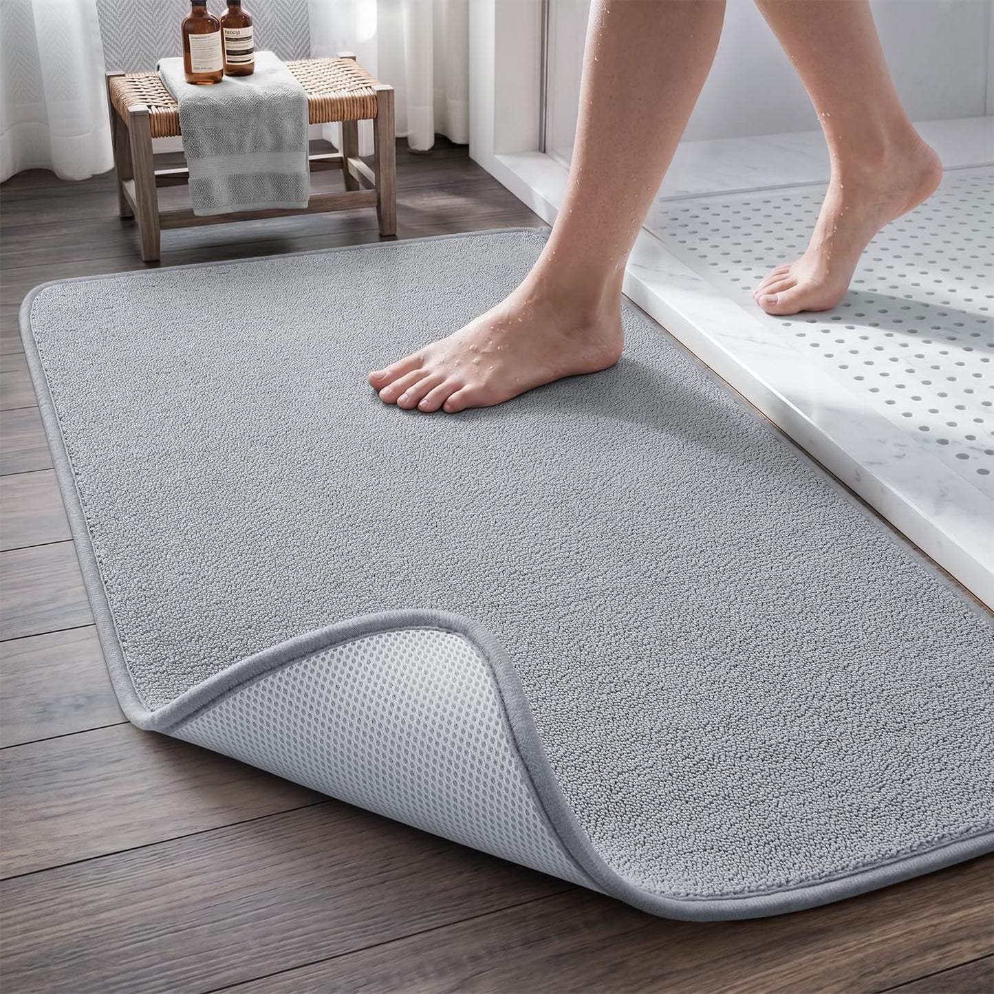 MontVoo Quick Dry Bath Mat, Super Absorbent Bathroom Rug, 3D Honeycomb Mesh Base Non Slip Bath Mats for Bathroom, Machine Washable Low Pile Bath Rug for Bathtub Front, Shower, Sink,Grey 17"x24"