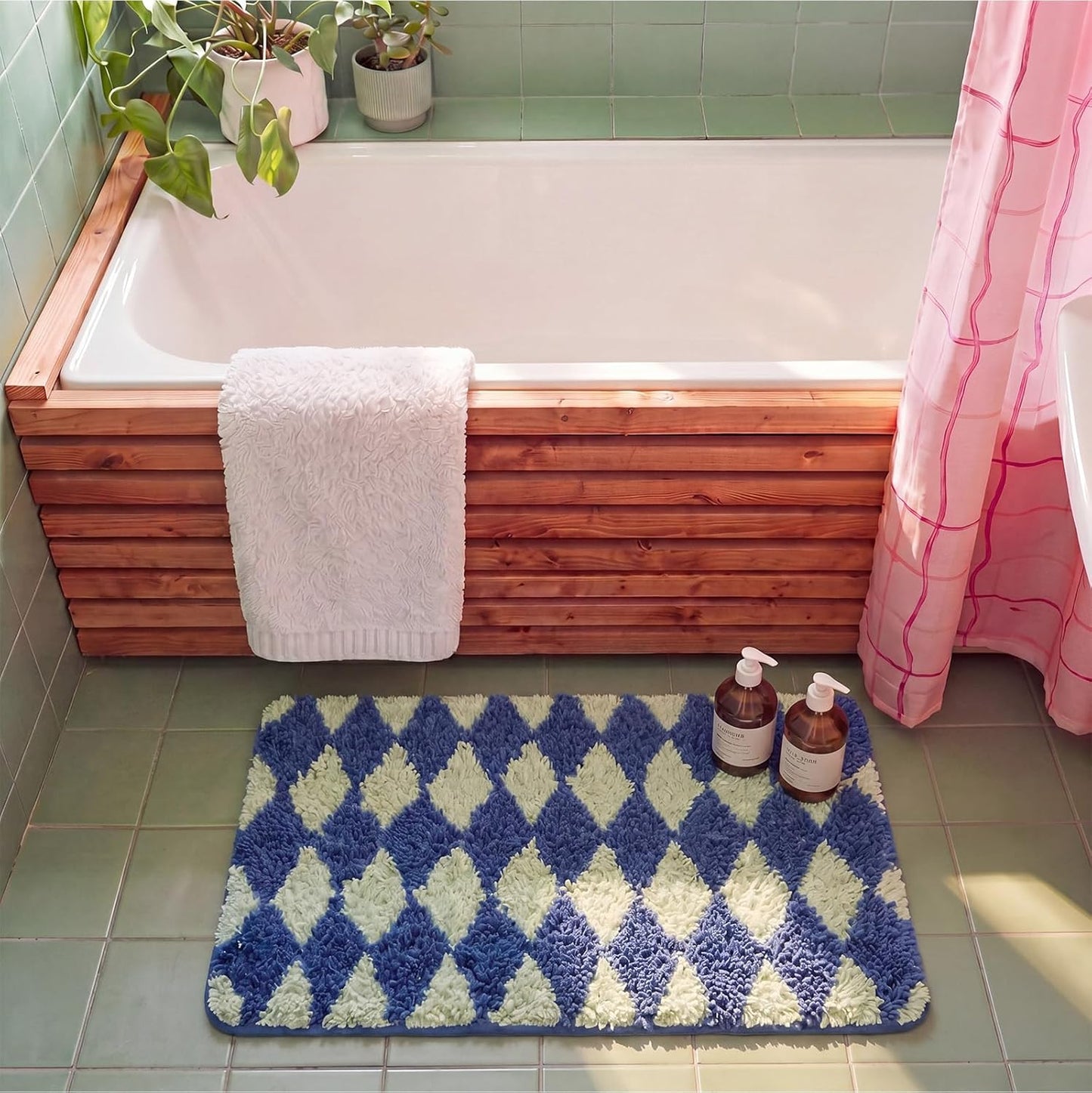 Kacctyen Checkered Bath Mat 24x16 Inch Cute Diamond Tufted Bathroom Rug Soft Absorbent Non-Slip Washable Microfiber for Tub Shower Apartment Dorm Home Decor(Blue and Green)