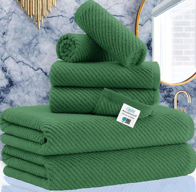 Green Towels, 6 Piece Towels Set by VOOVAMOVAS